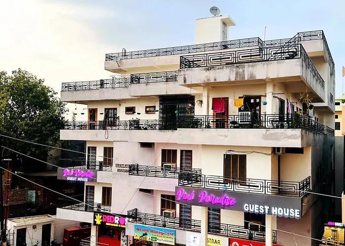Hotel Pink Paradise