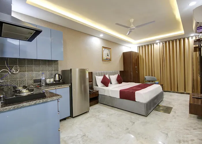 Limewood Stay - Millennium Huda City Center
