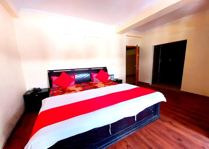 Hotel You And Me Nainital - Parking Facilities - Spacious Room - Excellent Service Awarded