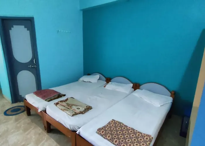 Hotel Ekvira Dham Mahur Gadh