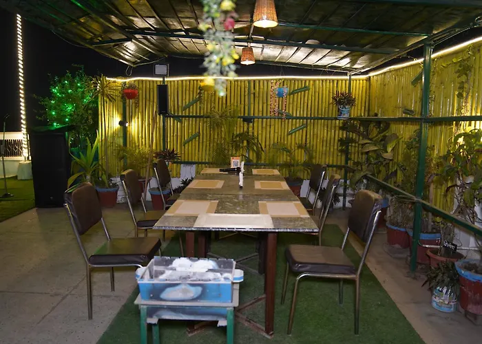 Hotel Virasat Retreat Patna 