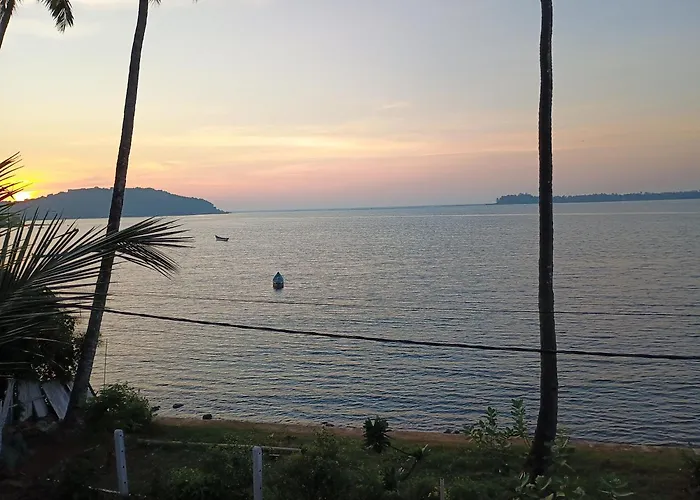 Gs Home On The Bay- Super Sea & Garden View Glass Studio Apartment