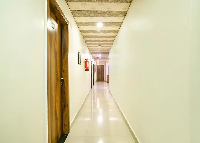 Fabexpress The King Palace Indore
