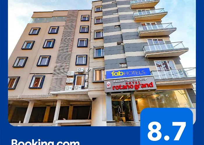 Fabhotel Rotano Grand