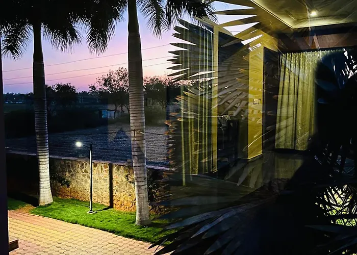 Krishna Heritage Resort