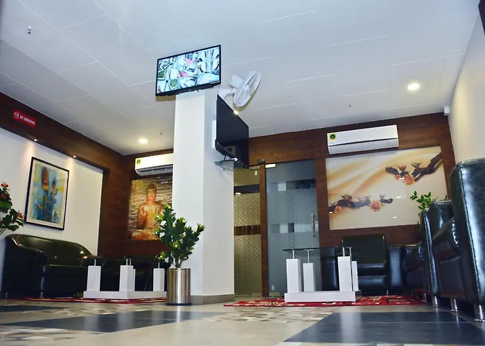 Hotel Royal Wings