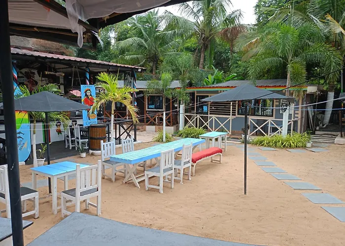Boaty'S Beach Cottages