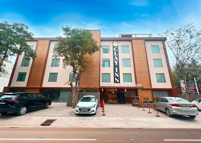 Clay Inn Hotel, Sohna Road, Sector 49, Gurugram