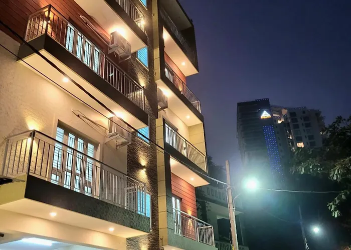 Castle Hebbal Service Apartments