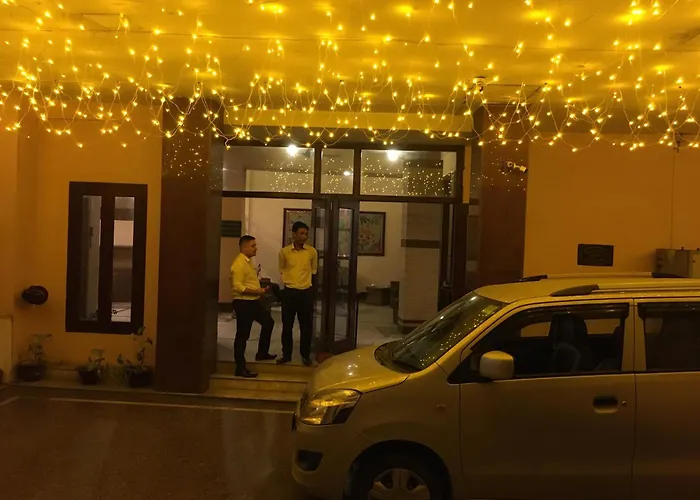 Hotel Indsurya