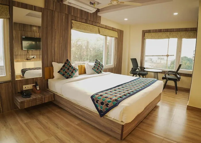 Hotel Grand Residency