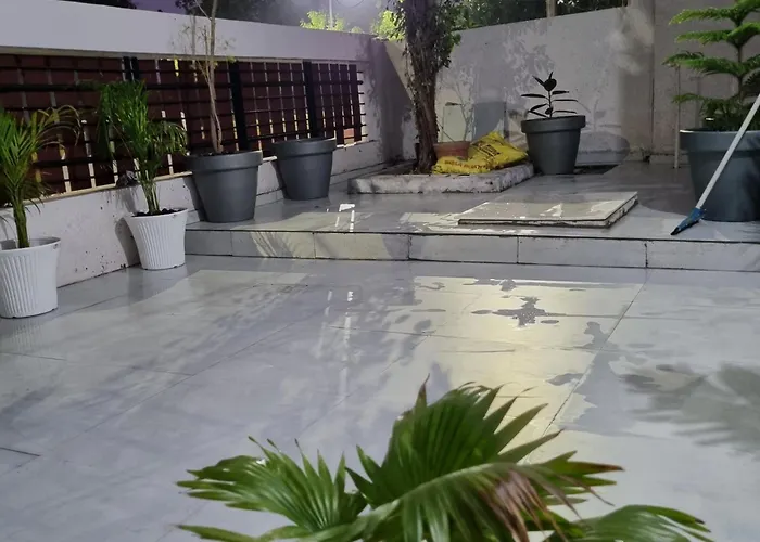 Leela Homestay Indore - Tulip - 2 Bhk Luxury Apartment