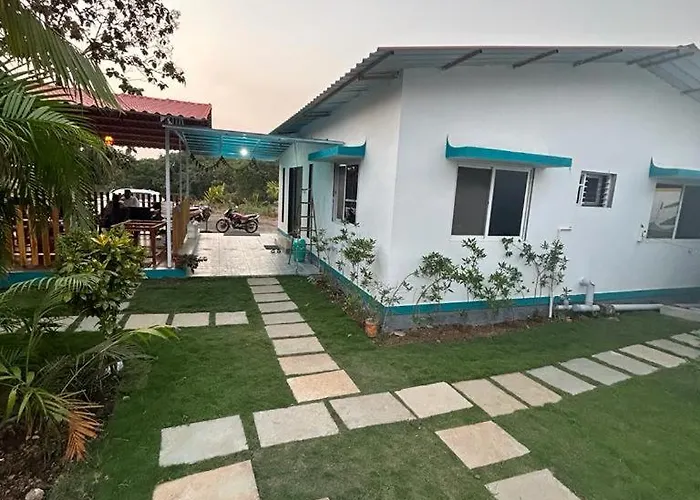 Mohor Retreat