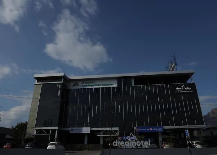 Dreamotel Luxury Suites