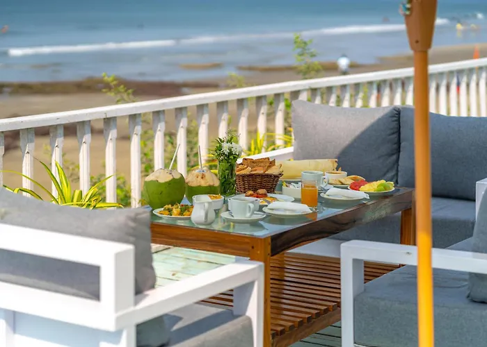 La Cabana Beach & Spa, By Ashvem Beach