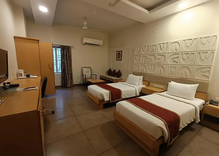 Classic Boutique Hotel & Luxury Service Apartments