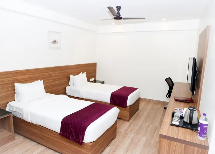 Hotel Sharda Residency