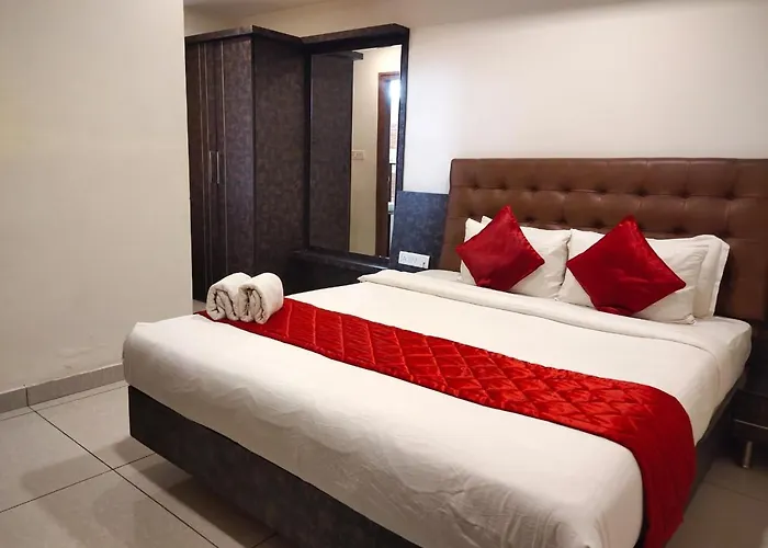Hotel Golden Amulya Rest Wings Near International Airport