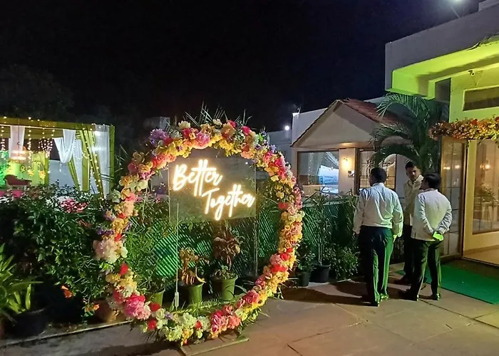 Black Mango Resort