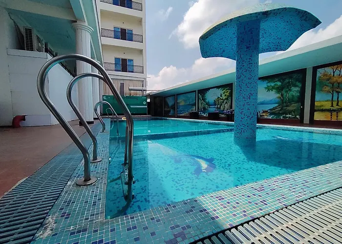 Sambhabana Hotel & Suites