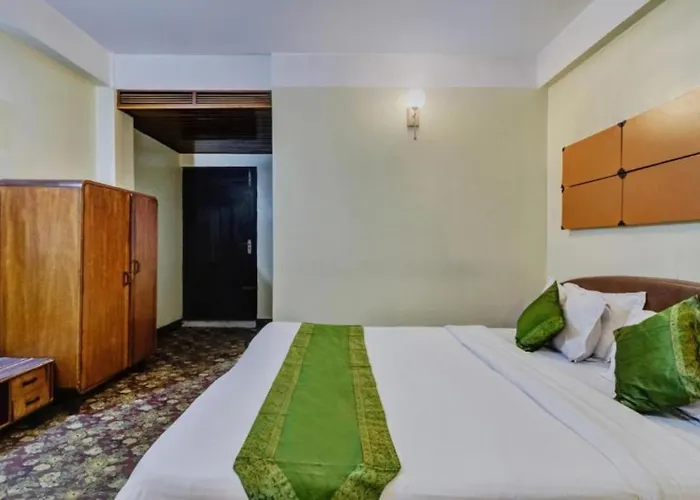 Dekeling Hotel