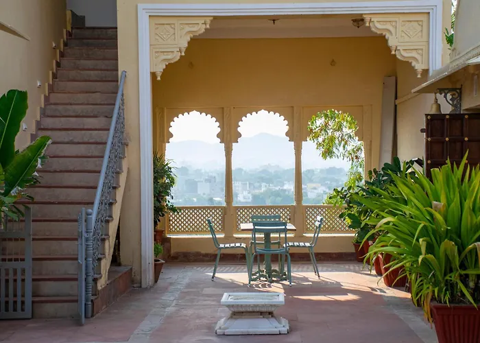 Titardi Garh- 18Th Century Castle Homestay
