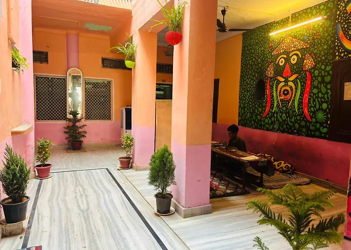 Hostel Monalisa Pushkar
