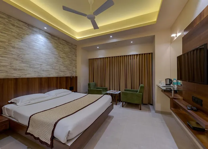 Hotel Pratham