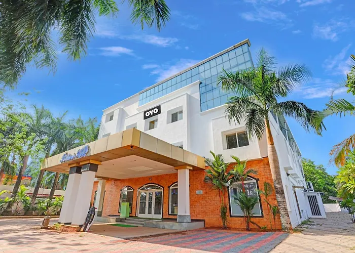 Collection O Rohini Hills