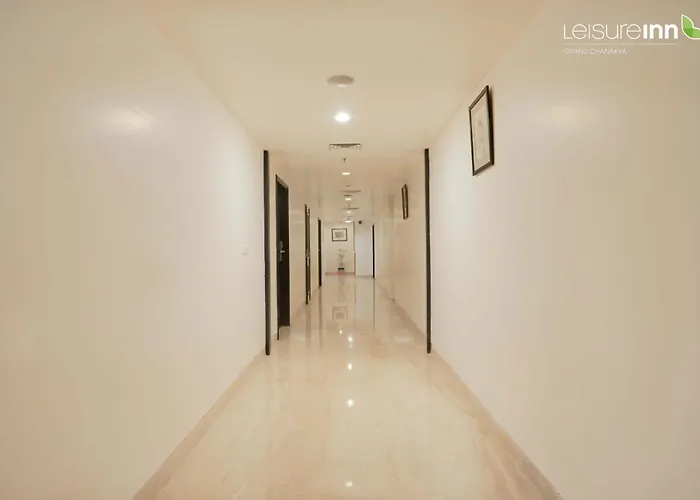 Leisure Inn Grand Chanakya
