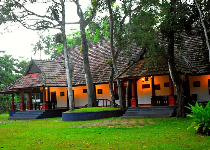 Marari Beach Palace