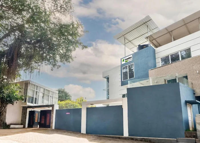 Treebo Midvalley Residence