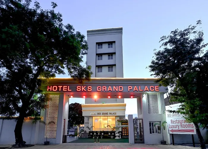 Hotel Sks Grand Palace-Vrindavan