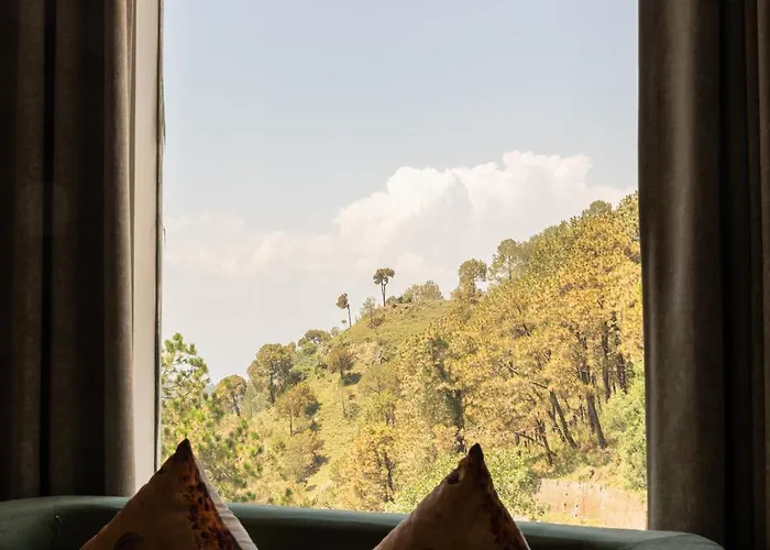 Hotel Kasauli Regency