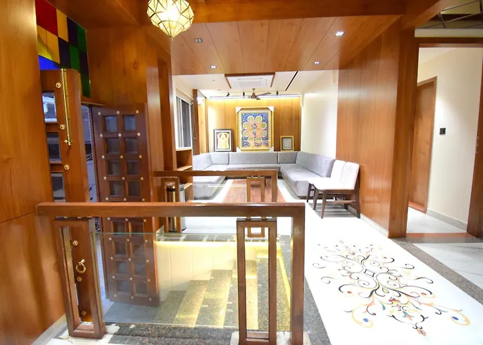 The Sky Imperial Hotel Sugam - 10 Meters From Shrinathji Temple
