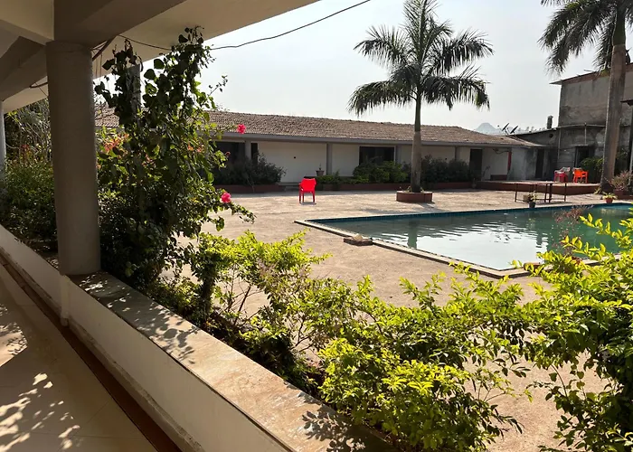 Hotel Sai Plaza