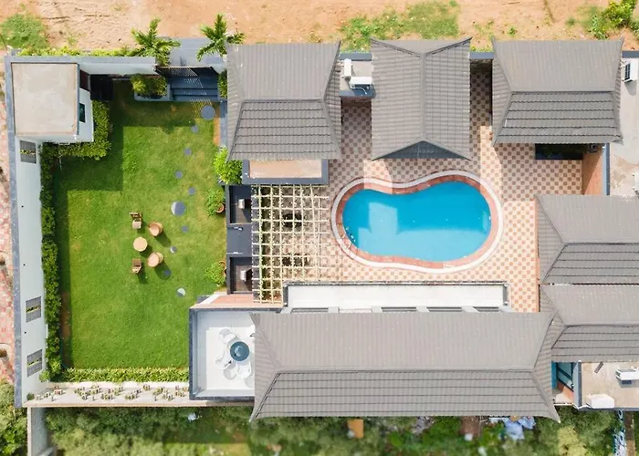Tarshal Outhouse To Relax In Jaipur Villa