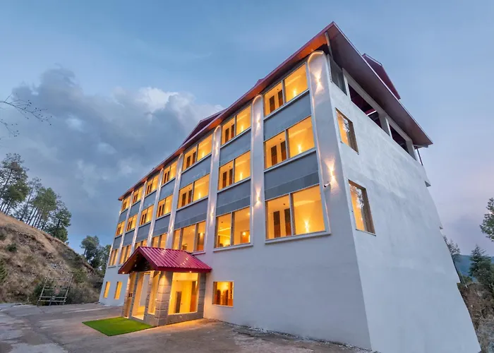Kavin - The Chail Resort