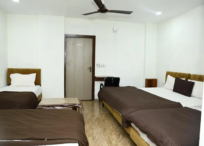 Hotel Kiwi Inn Indore