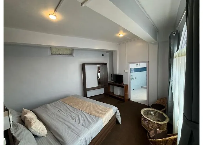 The Valaya Hotel