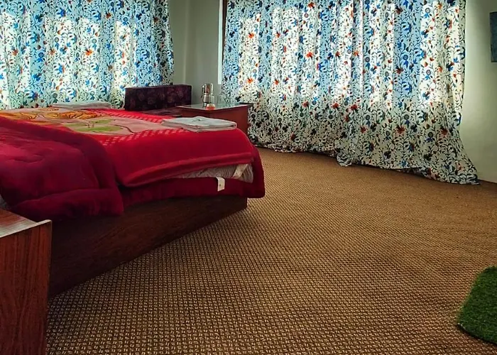 Tip Top Pahalgam