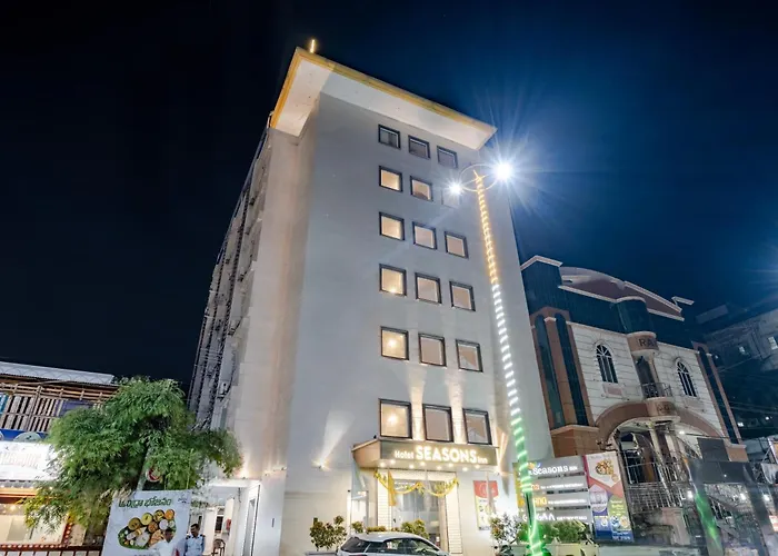 Hotel Seasons Inn