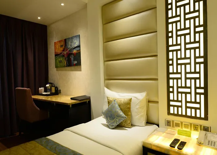 Hotel City Star - City Centre With Free Airport Pickup