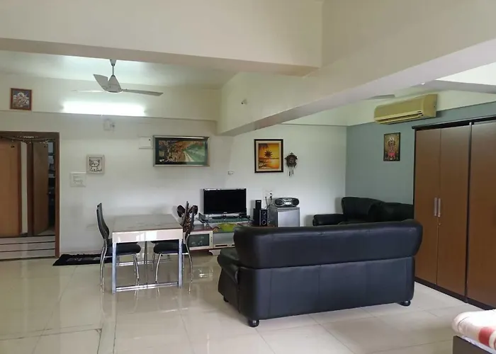 Hotel Sarang Lodging And Boarding