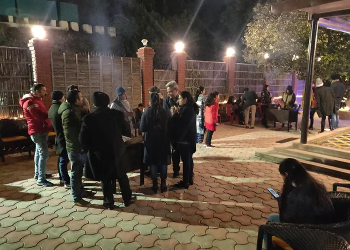 The Oaktree House Hotel Shimla