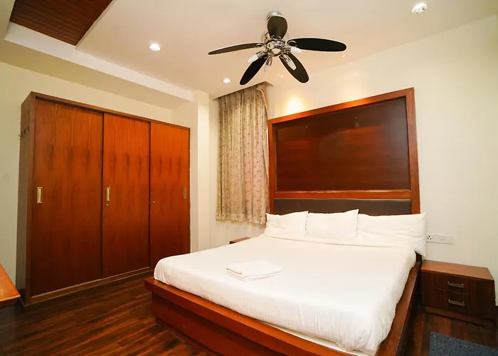 Golden Villa - Duplex House With Private Theater - Near To Alipiri And Bhudevi Ttd Ticket Counter And Kapilateertham