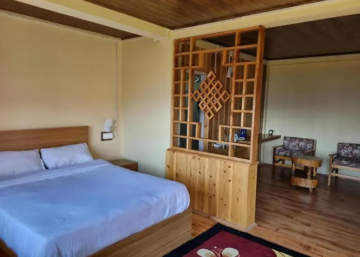 Silk Route Resort Aritar
