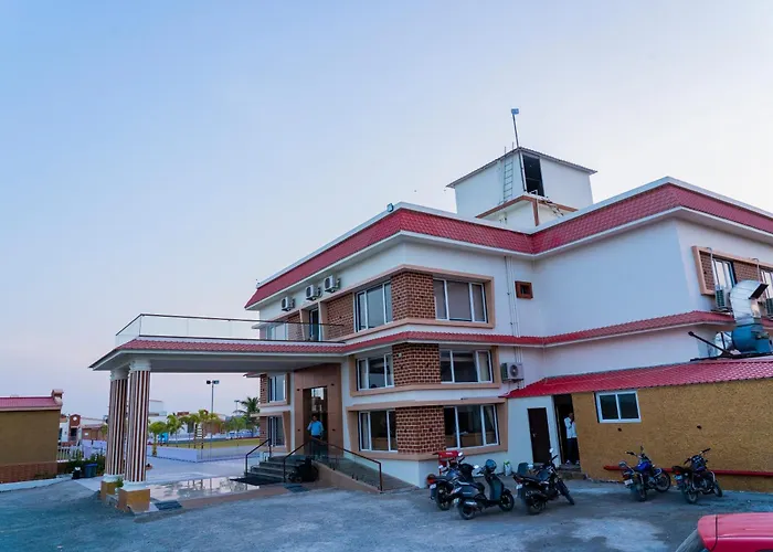 Flamingo Club And Resort Una 3 Km Away From Diu Check Post