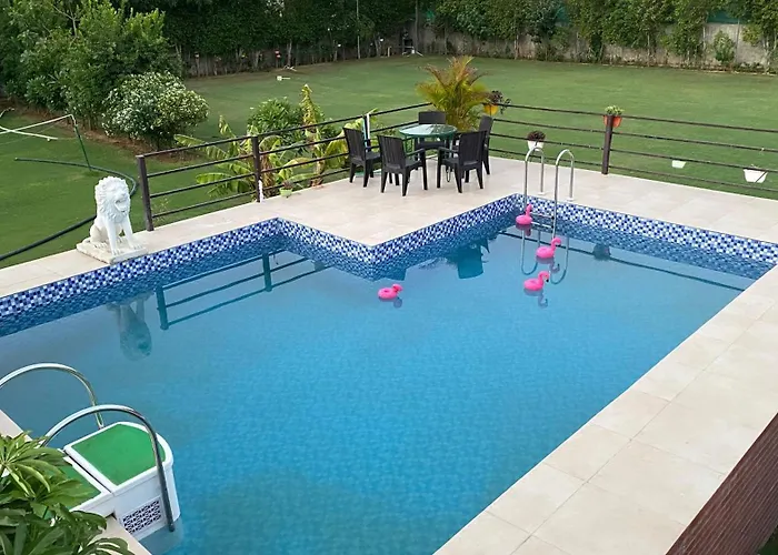 The Singh Farm Cosy Private Pool Farm Villa Gurgaon