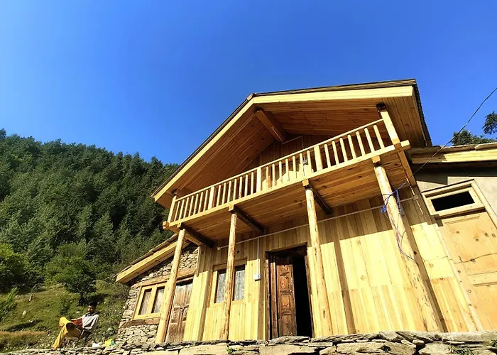 Pin Parvati Wooden Cottages - Hidden Monkey Experiences